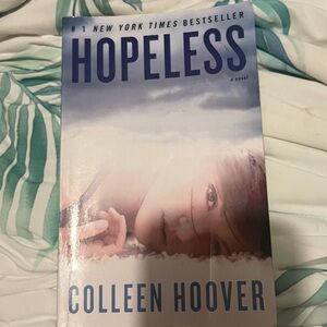 Hopeless By Colleen Hoover